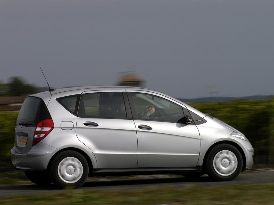  Mercedes-Benz A180 CDI 5-Door 2004 года  (фото 7 из 10)